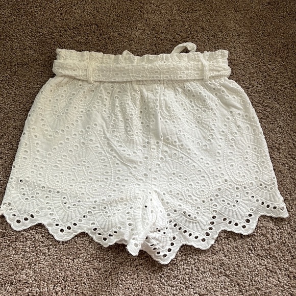 Everly Shorts - Picture 2 of 2